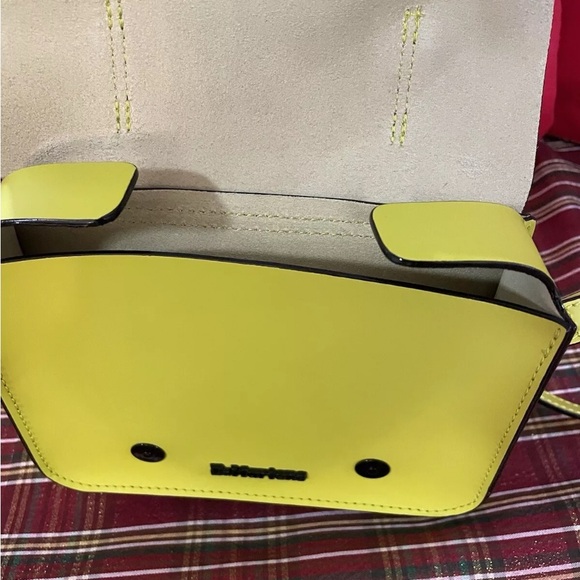 New Dr. Martens Yellow 7 Inch Crossbody Satchel Bag - Picture 7 of 10